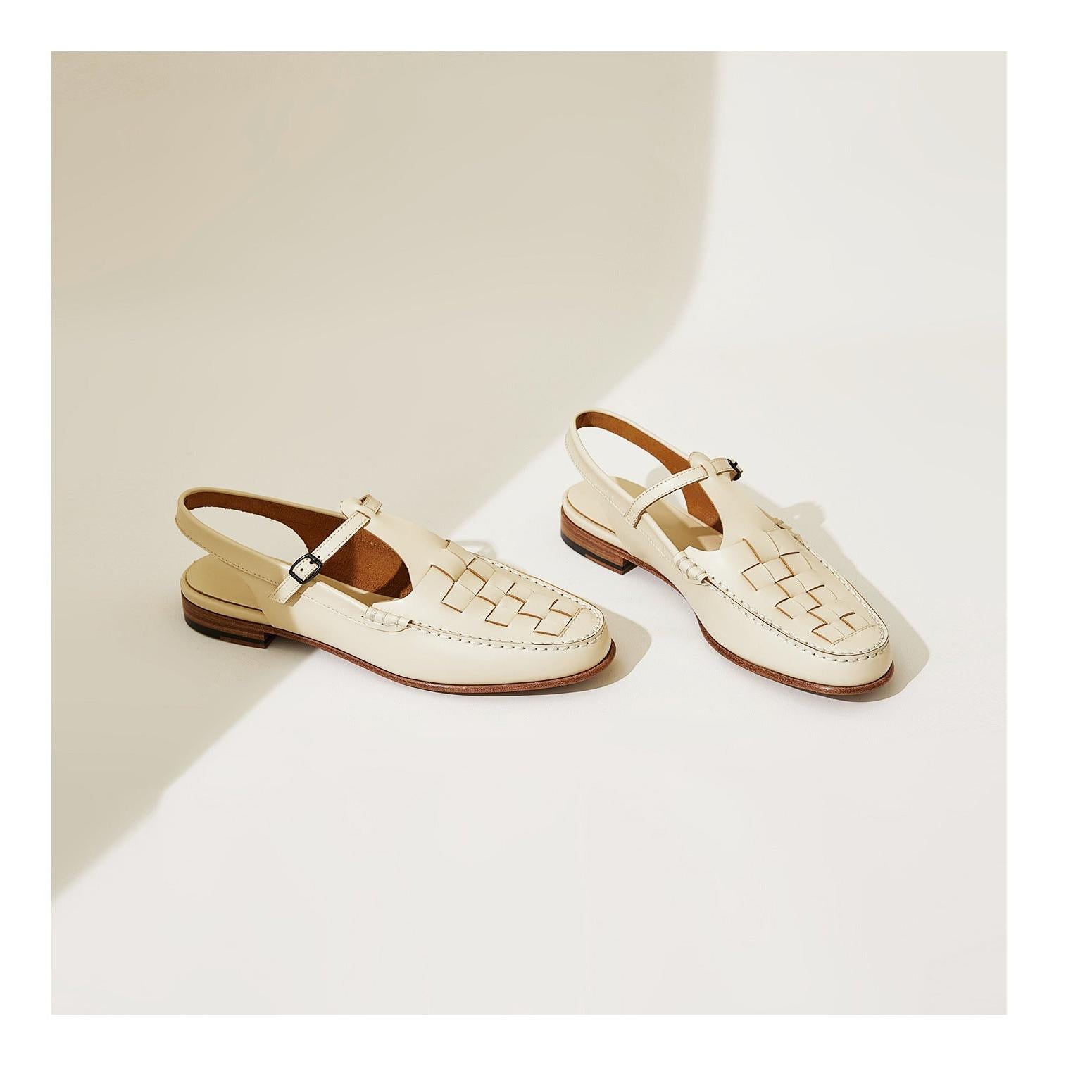 Leather Summer Sandals for Women - Comfortable Straps and Stylish Design for Casual Wear