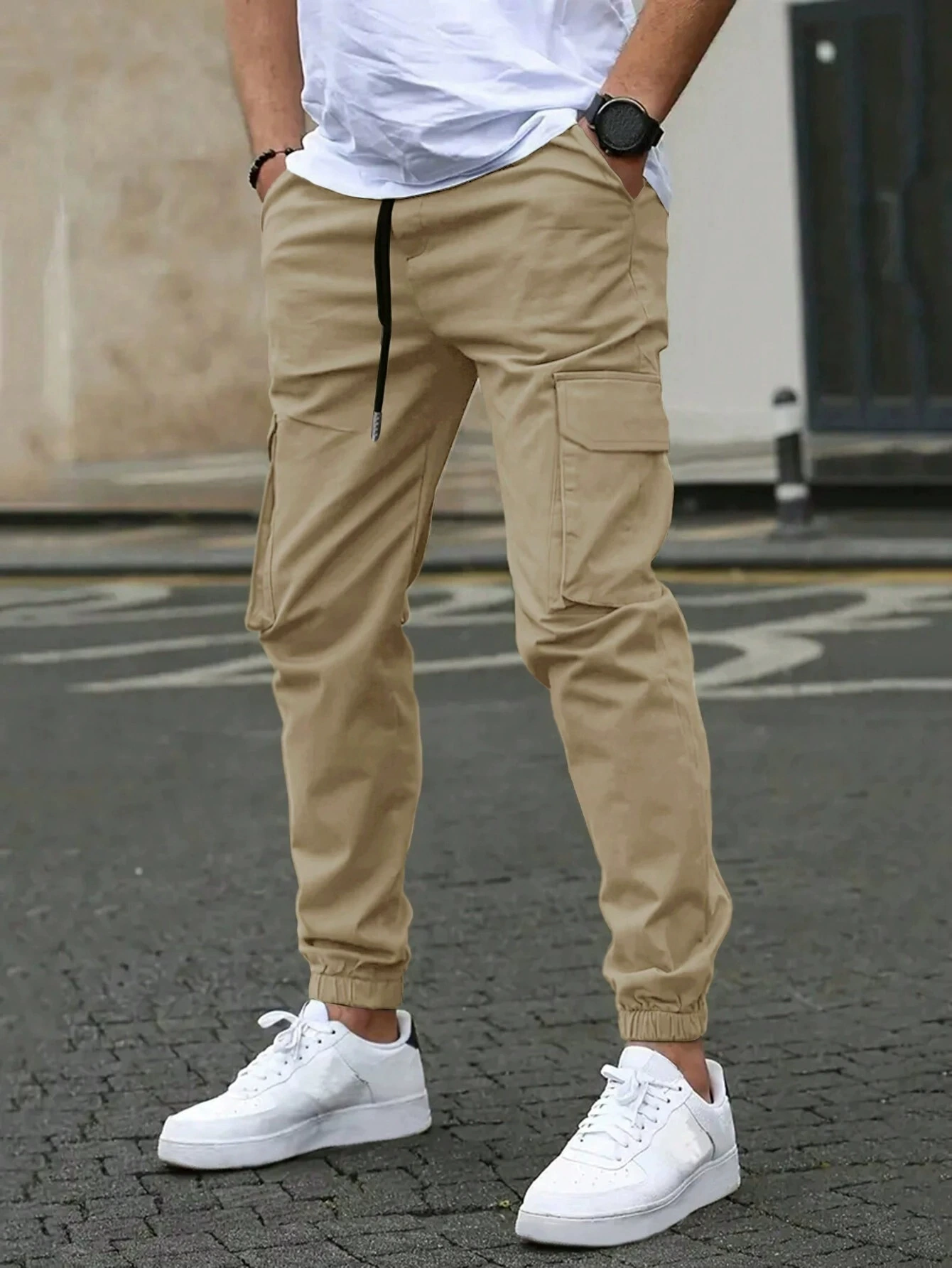 Men's Cargo Pants with Drawstring Waist, Side Flap Pockets, and Elastic Ankle Cuffs for Casual Wear and Outdoor Activities