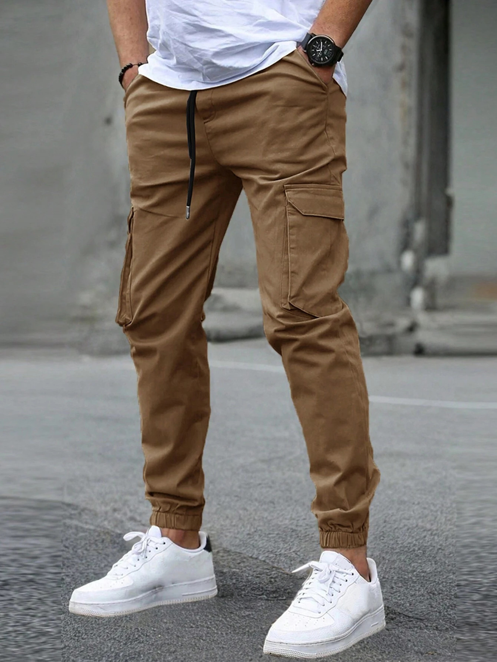 Men's Cargo Pants with Drawstring Waist, Side Flap Pockets, and Elastic Ankle Cuffs for Casual Wear and Outdoor Activities