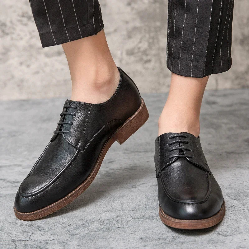 Men's Leather Oxford Shoes - Classic Formal Dress Footwear for Business and Special Occasions - Versatile Style