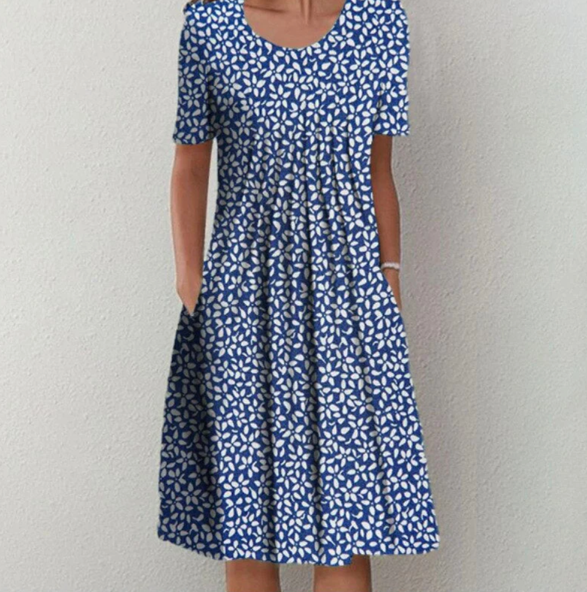 Patterned Women's Midi Dress - Lightweight Fabric, Casual Style for Everyday Wear