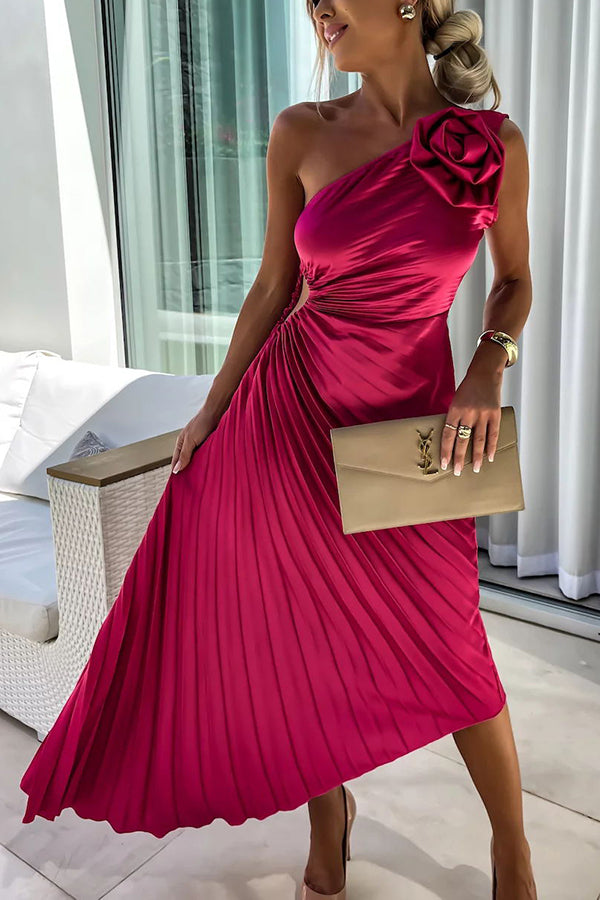 Pleated Women's Shoulder Dress - Elegant Design for Casual or Formal Wear