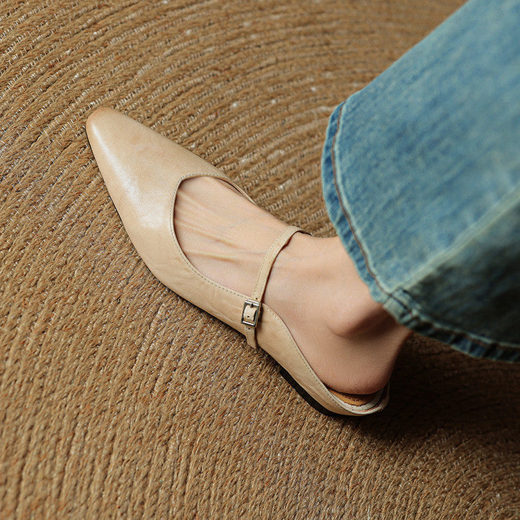 Pointed-Toe Flat Mules for Women with Single Strap and Buckle Closure - Stylish Casual Footwear for Everyday Wear