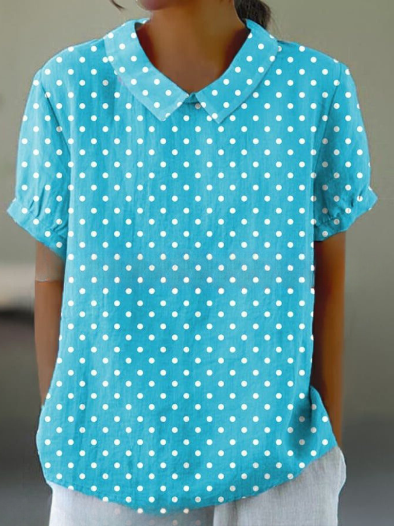 Vintage Floral Pattern Women's Blouse in Lightweight Fabric for Casual Wear and Everyday Style