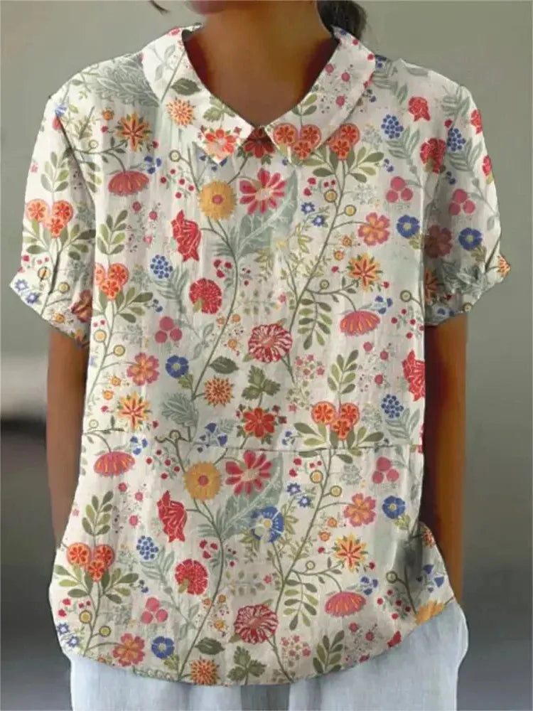 Vintage Floral Pattern Women's Blouse in Lightweight Fabric for Casual Wear and Everyday Style
