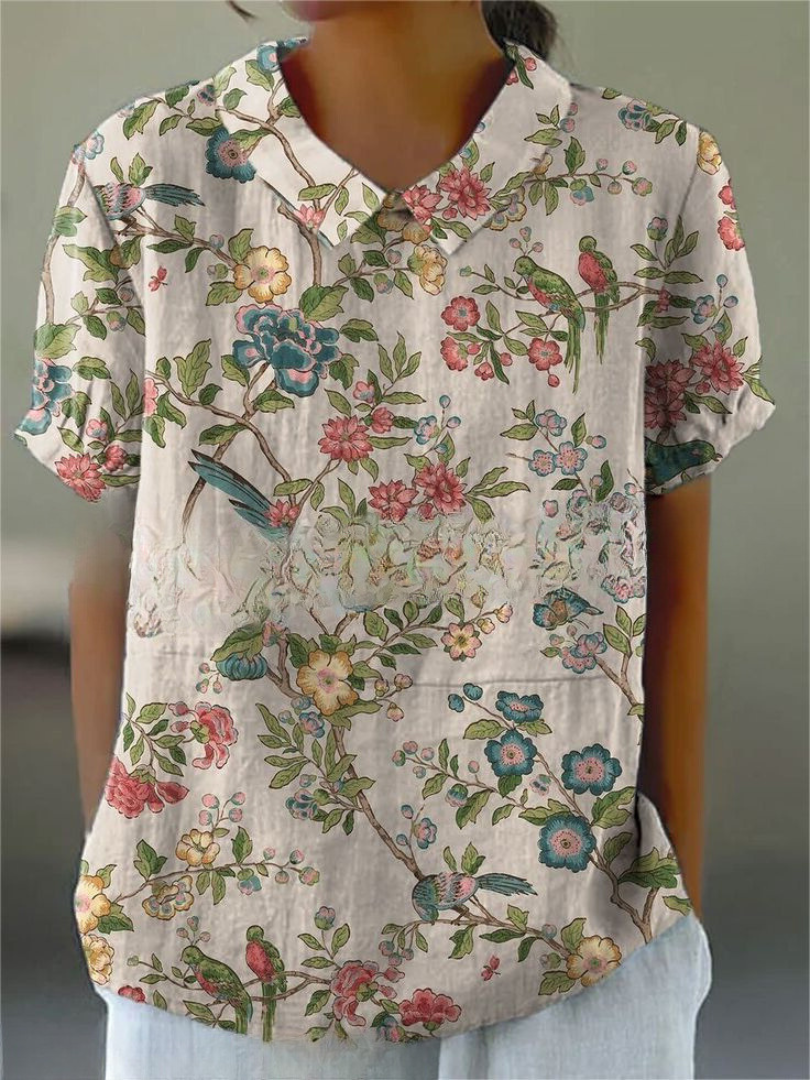 Vintage Floral Pattern Women's Blouse in Lightweight Fabric for Casual Wear and Everyday Style