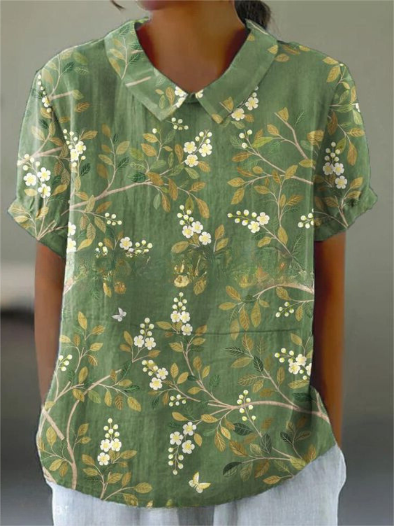 Vintage Floral Pattern Women's Blouse in Lightweight Fabric for Casual Wear and Everyday Style