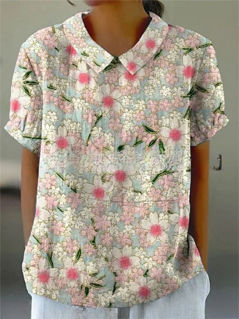 Vintage Floral Pattern Women's Blouse in Lightweight Fabric for Casual Wear and Everyday Style