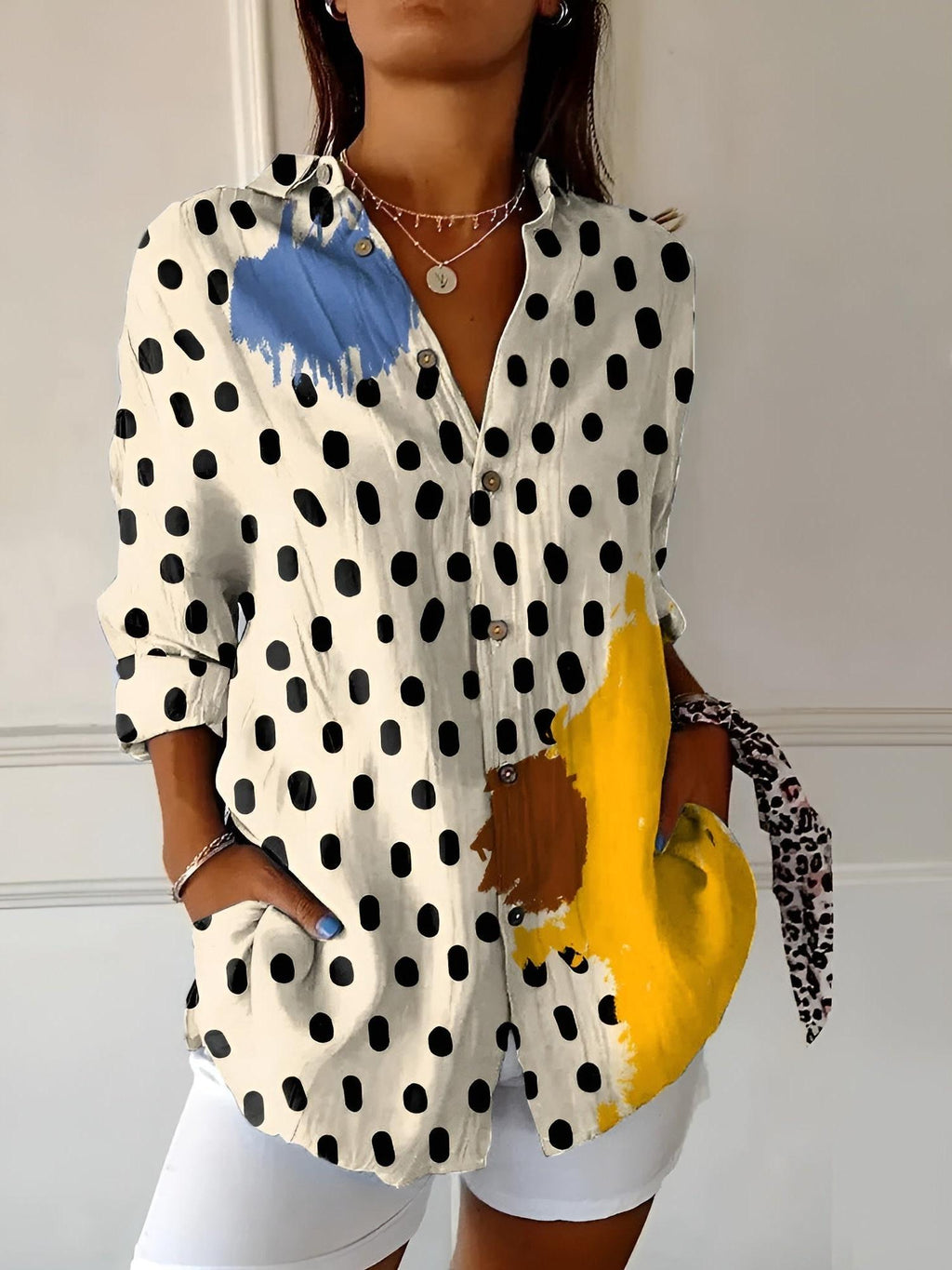 Women's Button-Front Collared Blouse with Rolled Three-Quarter Sleeves and Printed Design for Casual Wear