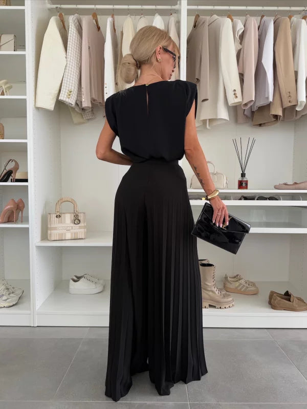 Women's Sleeveless Extended-Shoulder Top with Pleated Wide-Leg Pants Set - Casual Chic Outfit for Summer Events